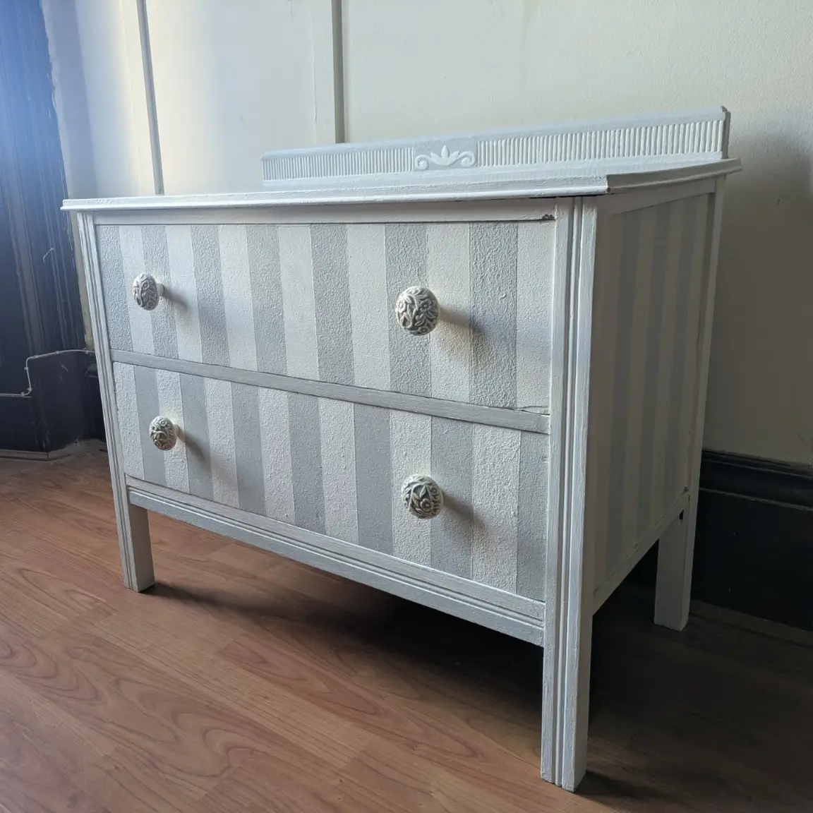 Grey stripe chest with ceramic floral knobs